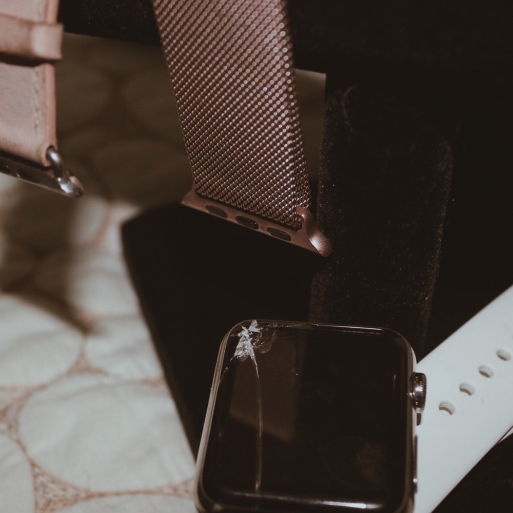 Apple Watch - Picture 7 of 8